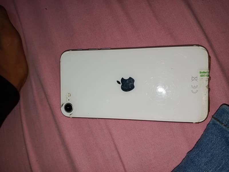 Apple iPhone SE 0