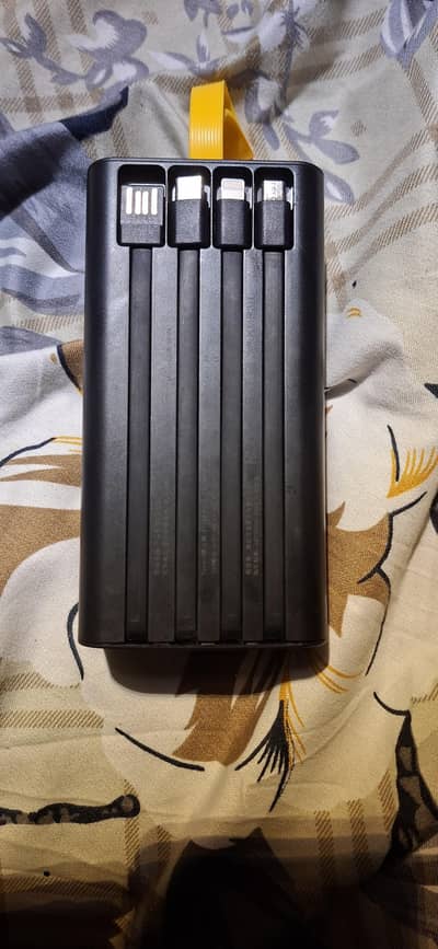 10000 MAH powrr bank 65w charging