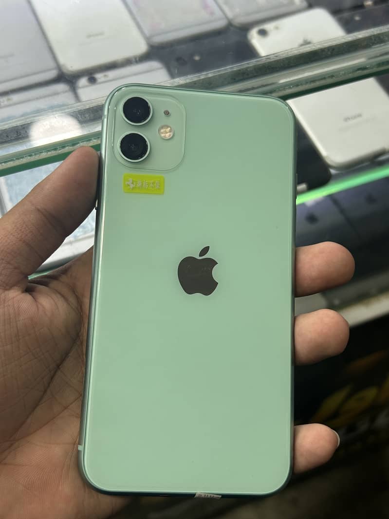 Apple iPhone 11 0