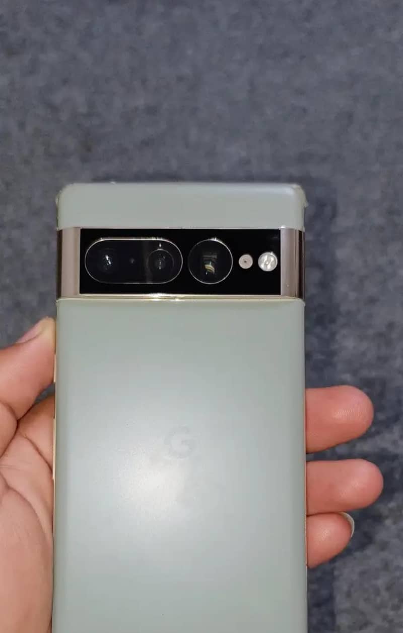 Google Pixel 7 Pro 0
