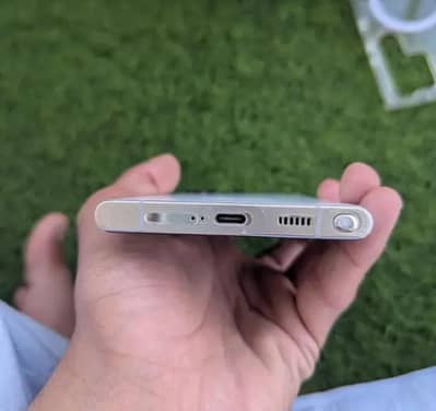 Samsung Mobile S22 Ultra