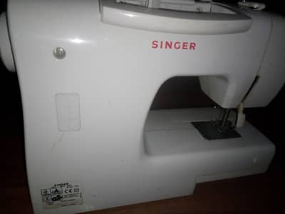 Singer Sewing Machine