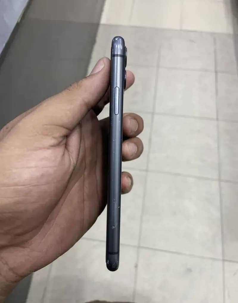 Apple iPhone 11 1