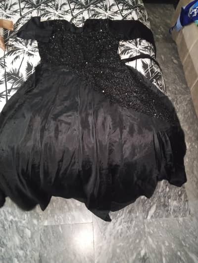 black maxi