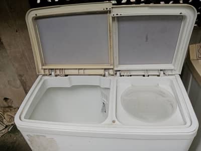 Kenwood crystal washing machine