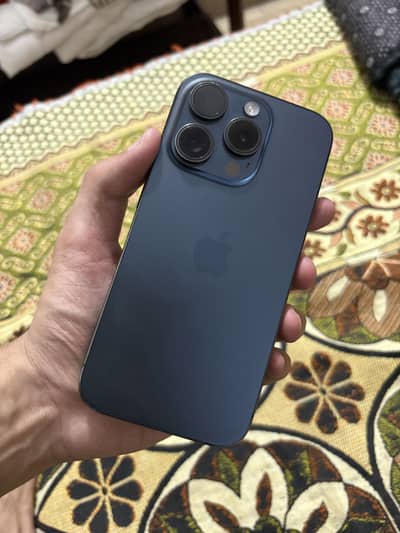 Apple iPhone 15 Pro