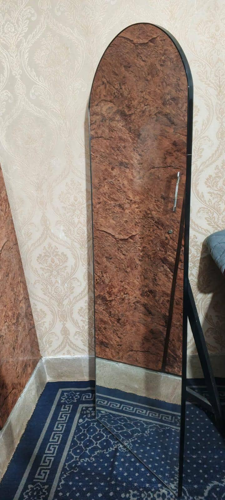 Standing Mirror 1