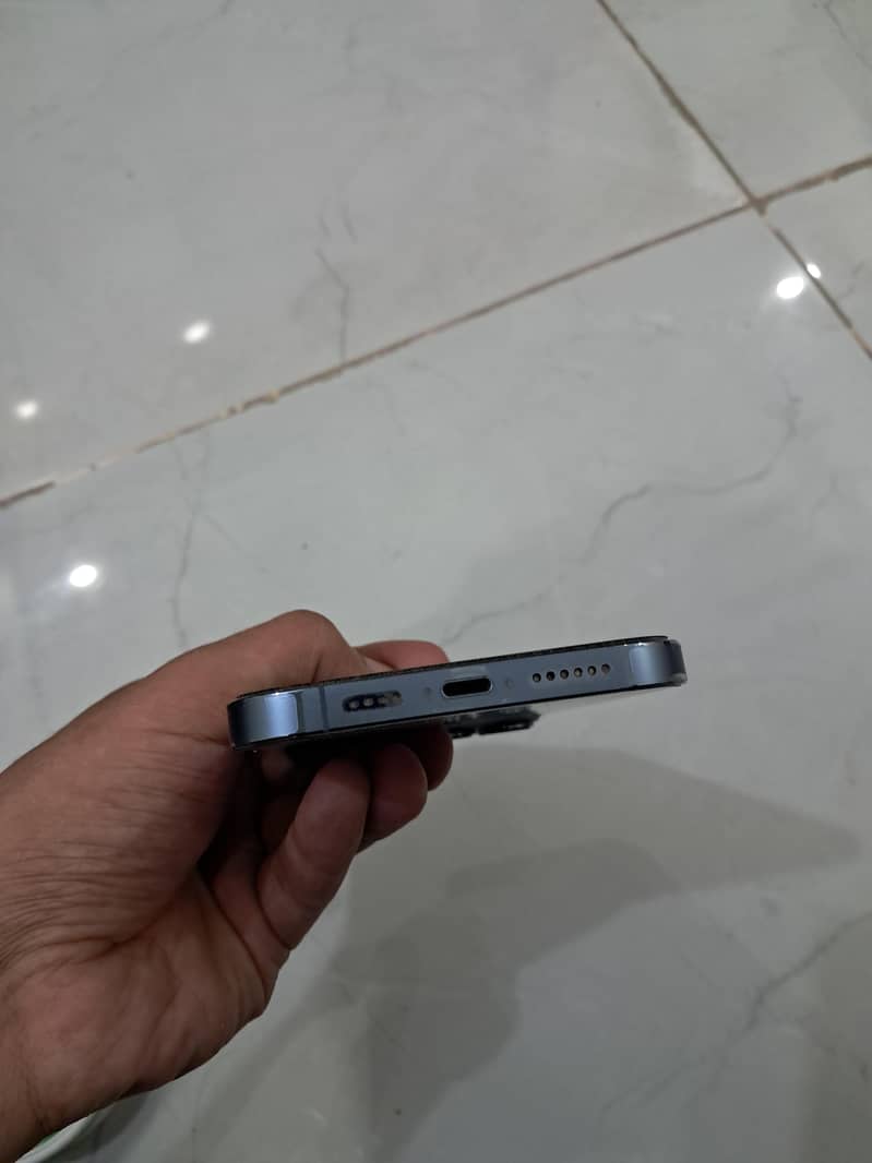 Apple iPhone 13 Pro Max 3