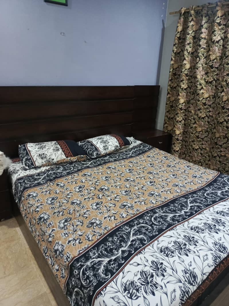 Bed set with dressing 7