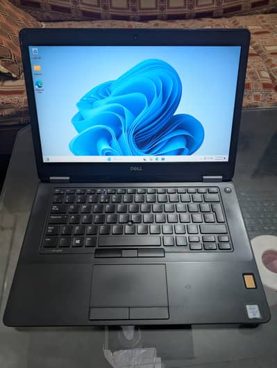 Dell Latitude 5470 core i7 6th gen 2gb Nvidia Graphic card