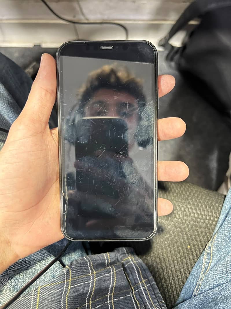 Apple iPhone 11 5