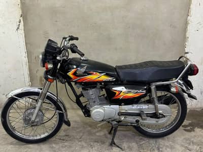 Honda CG 125 2021 model