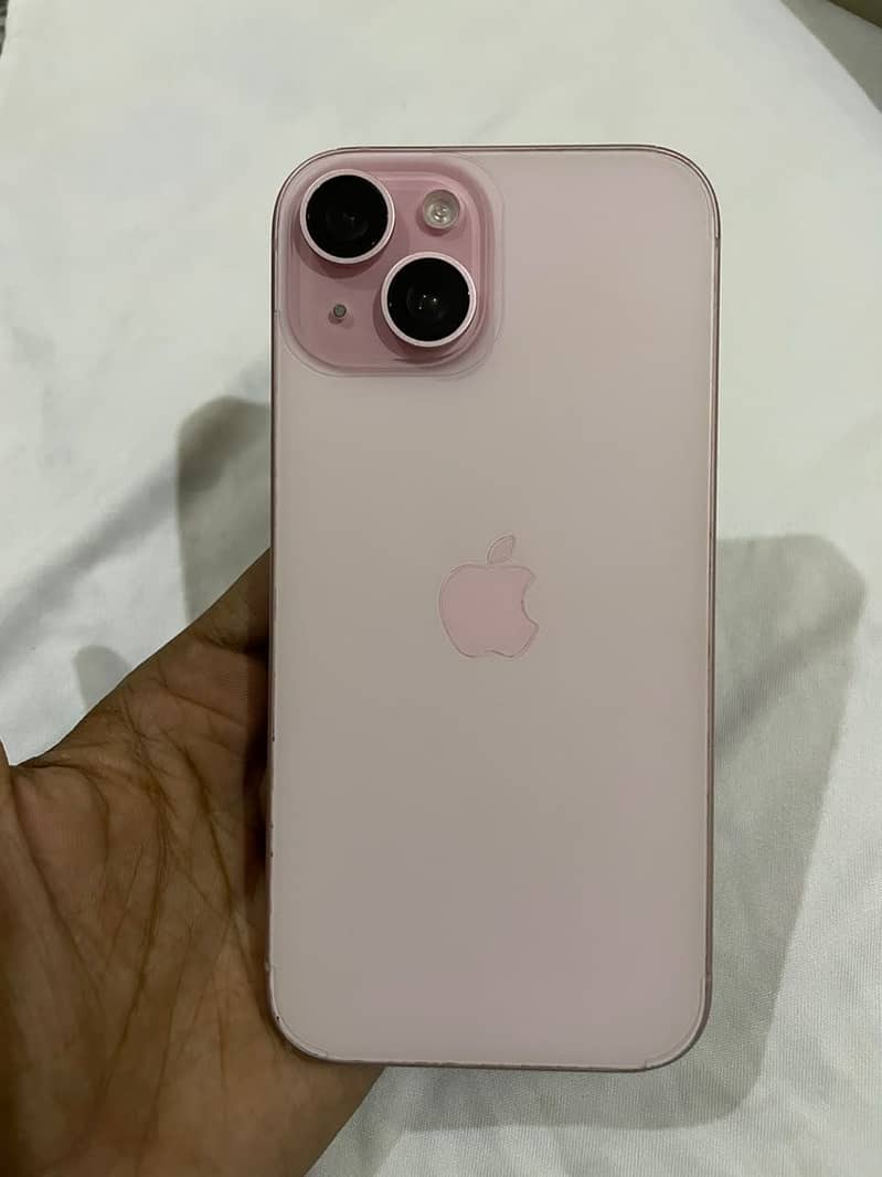 Apple iPhone 15 5