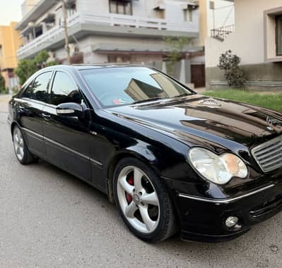 Mercedes C200 Sports Edition Brand new condition