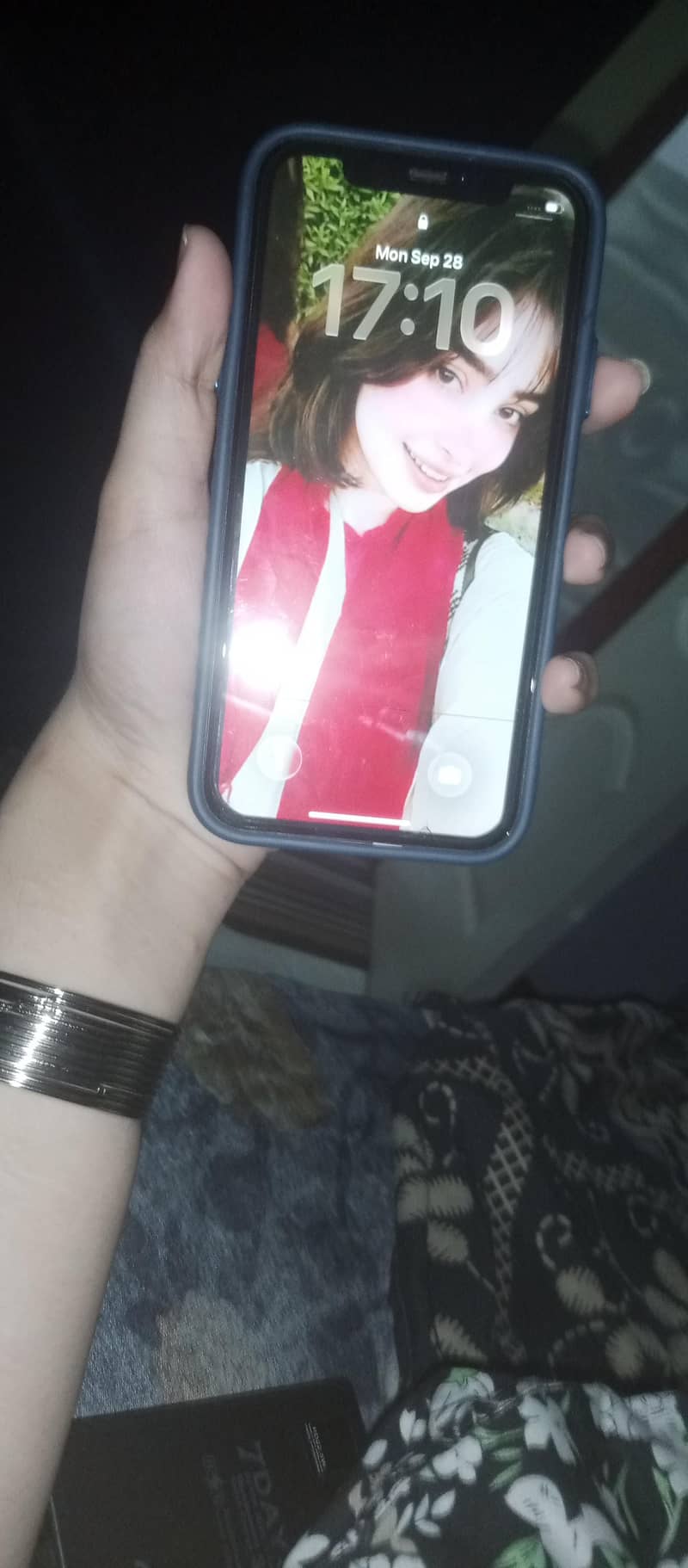 Apple iPhone 11 0