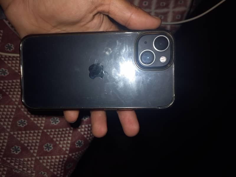 Apple iPhone 13 1