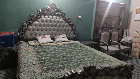 king Sez Bed and more