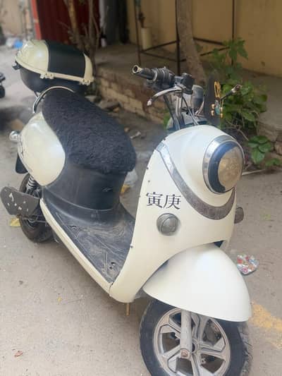 electric scooty 1000w powerful motor
