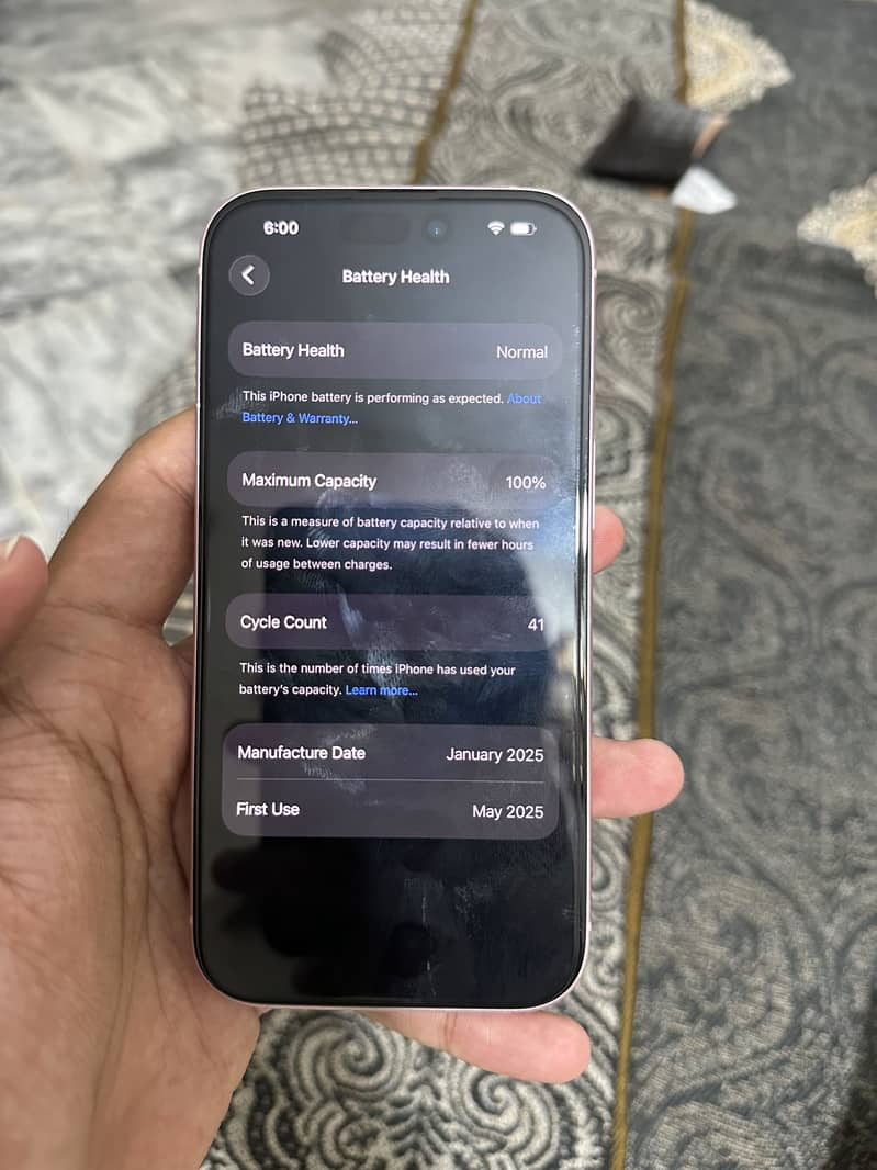Apple iPhone 15 6