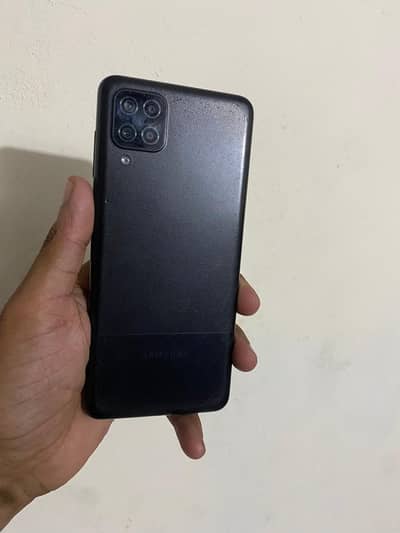 Samsung a12
