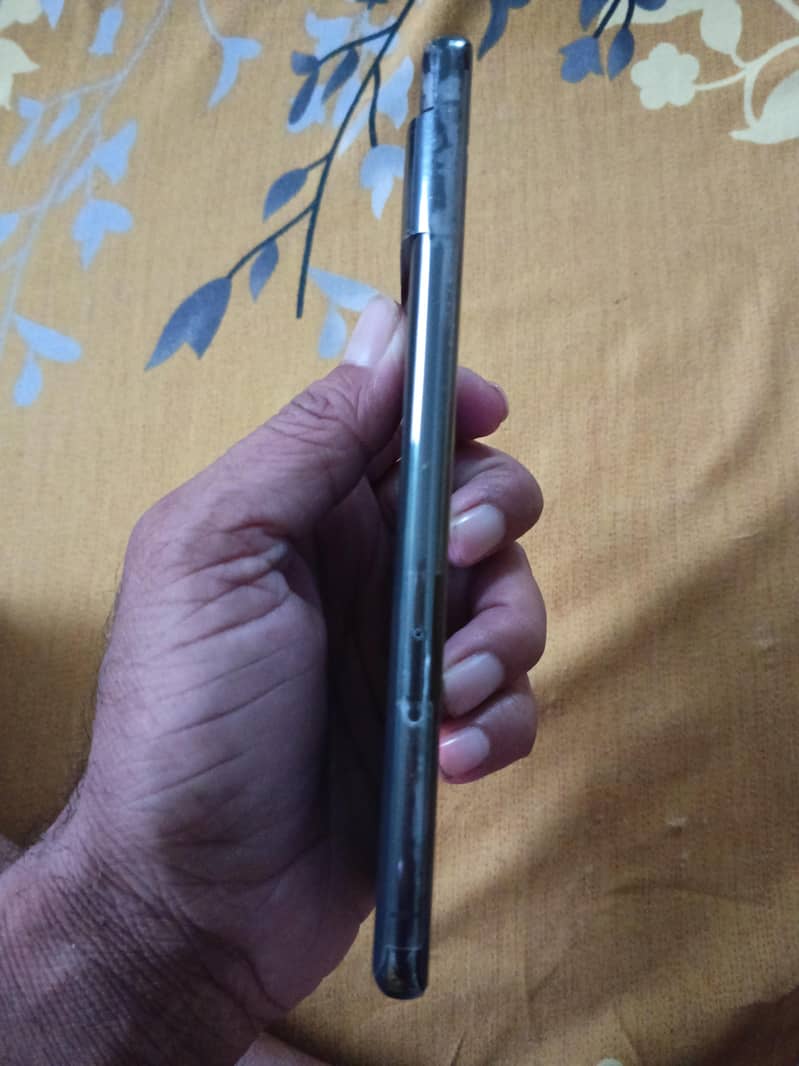 Mobile 4