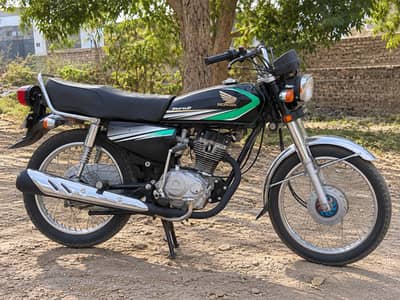 Honda CG 125 Euro 2 2013 Model Black – Good Condition