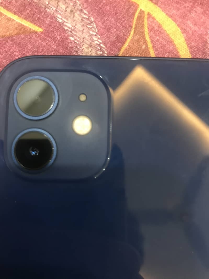 Apple iPhone 12 5