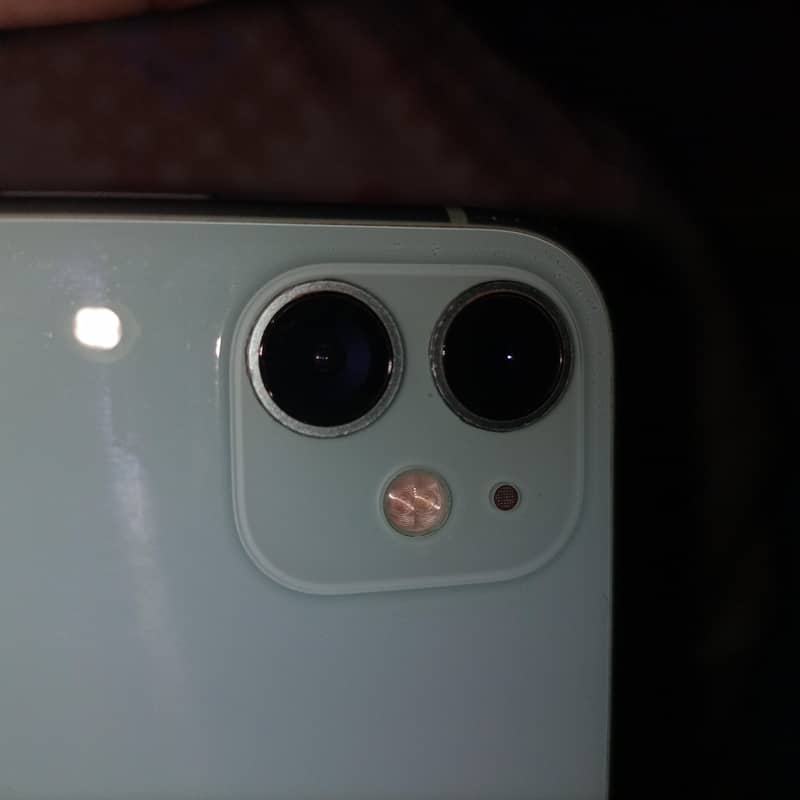 Apple iPhone 11 6
