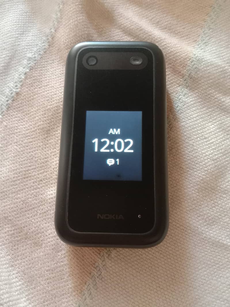 Nokia 2760 2