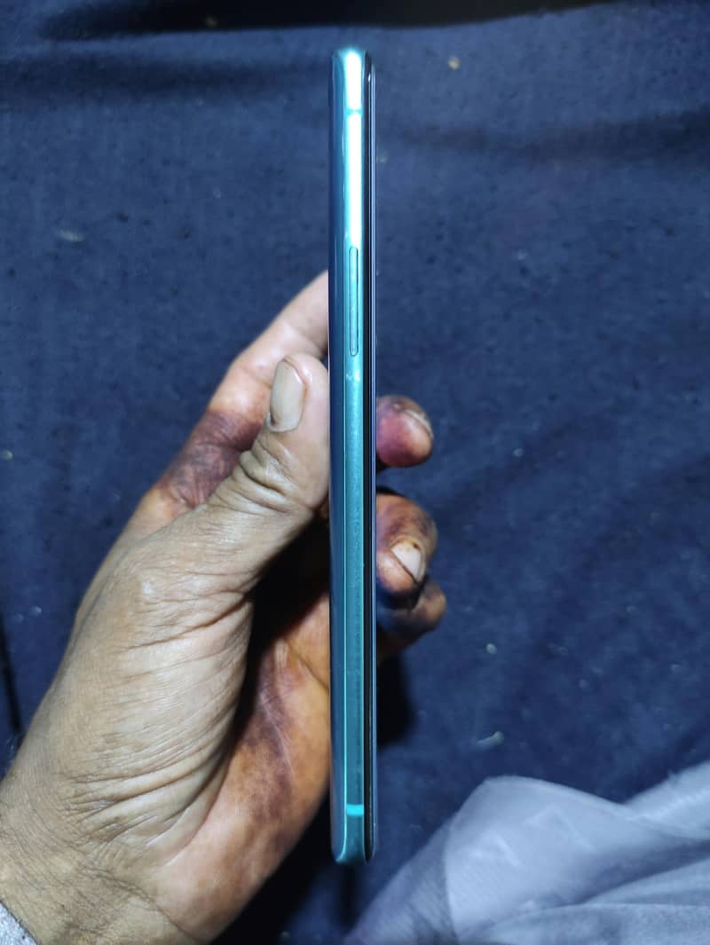 One Plus 8T 5