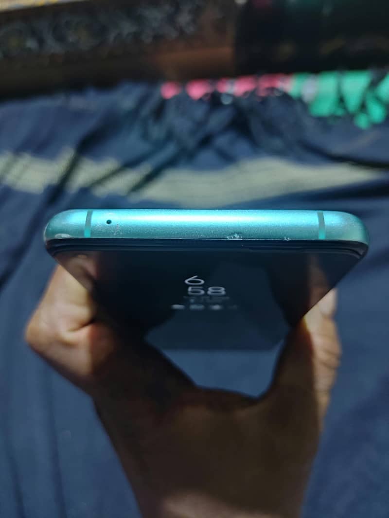 One Plus 8T 6