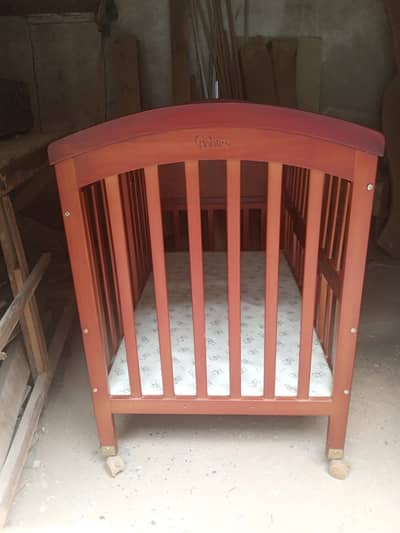 Tinnes Wooden Baby Cot / Carry cot