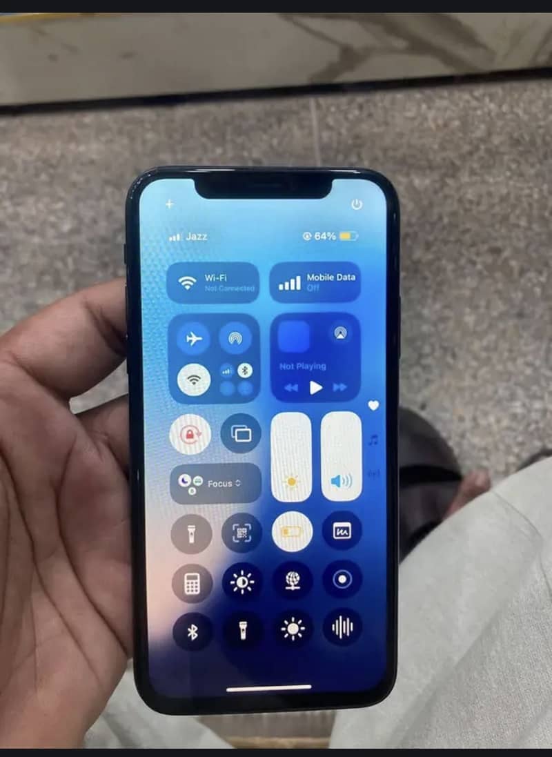 Apple iPhone XS 6
