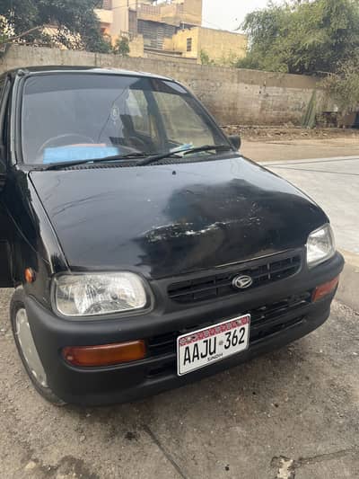 Daihatsu Cuore 2003