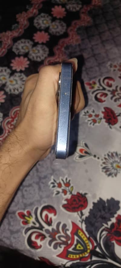 Samsung Mobile A06