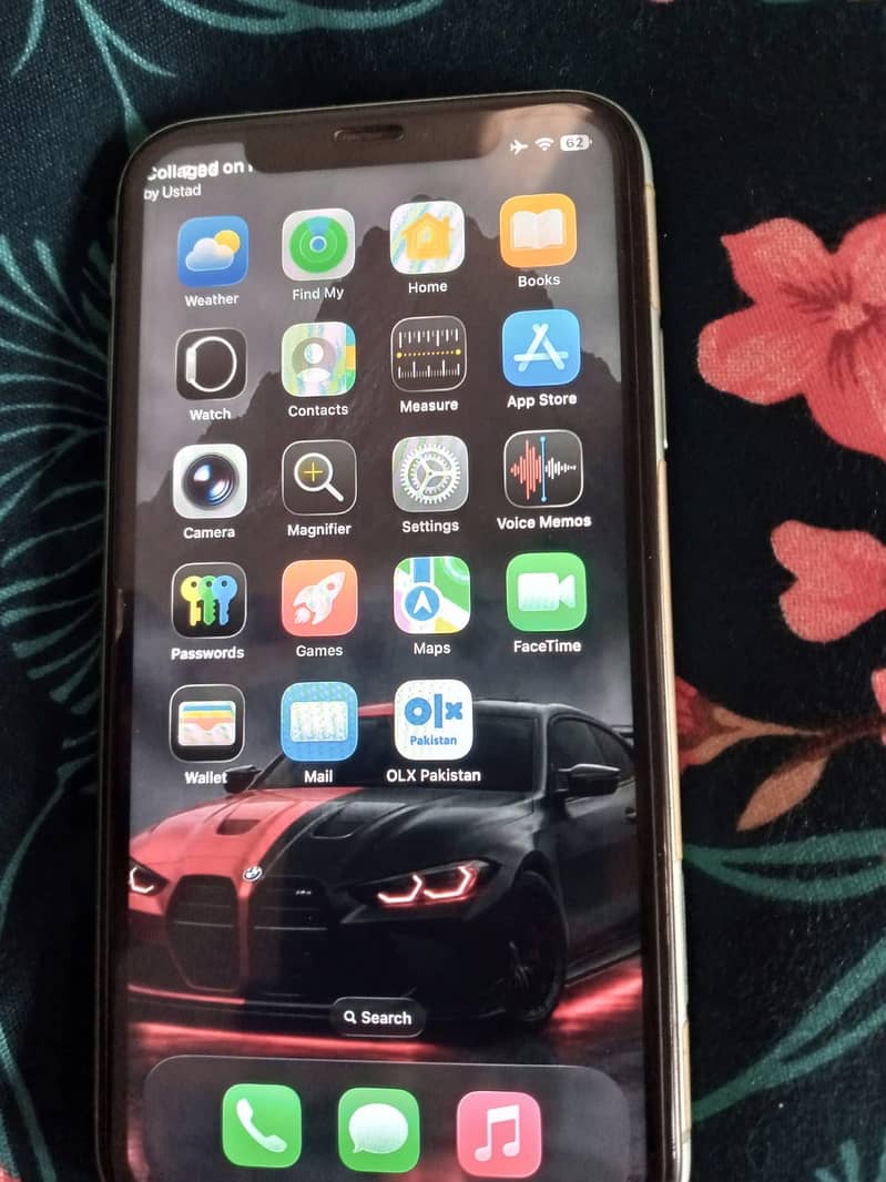 Apple iPhone 11 0
