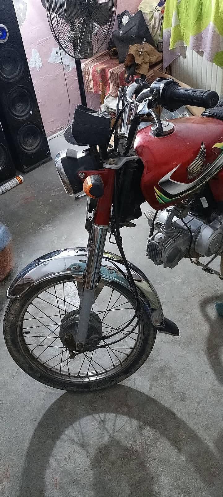 mieurur8 3