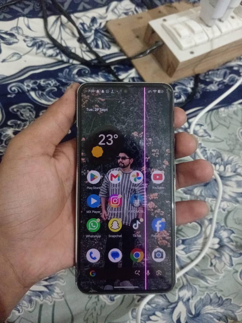 Google Pixel 8 5