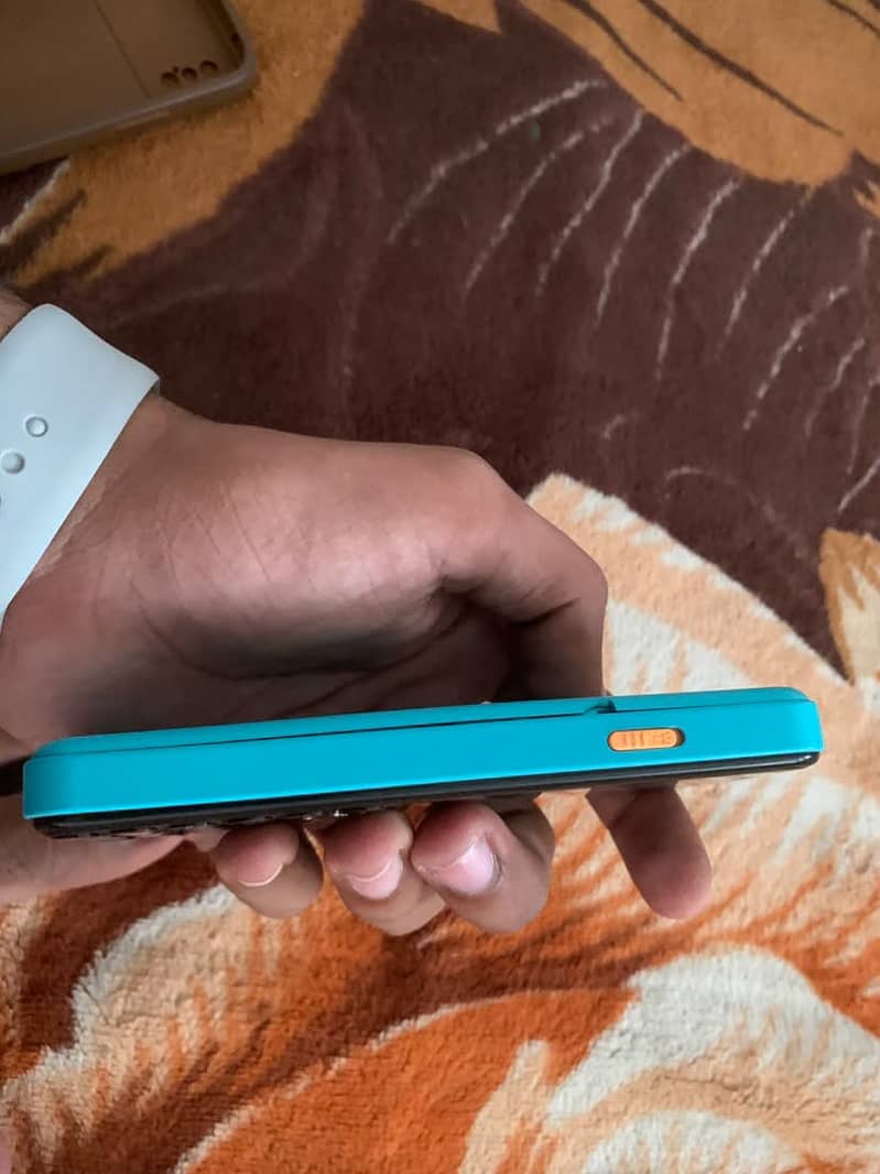 Apple iPhone X 6