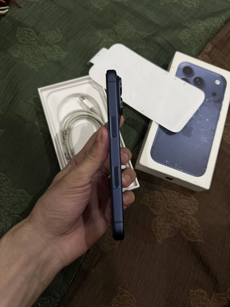iPhone 17 Pro JV 3