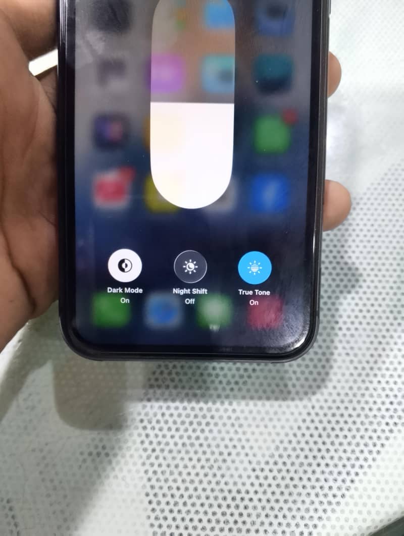 Apple iPhone 11 1