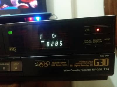 National G30 vcr
