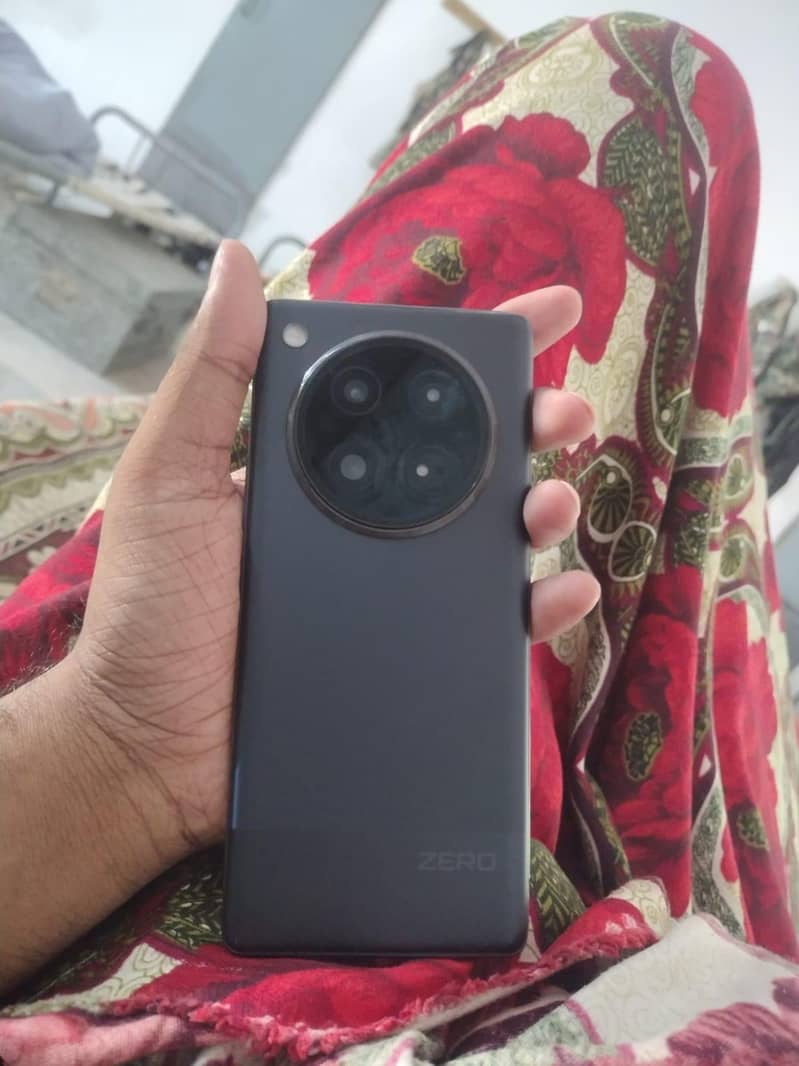 Infinix Note 40 2