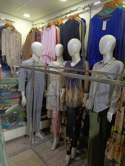 western dress