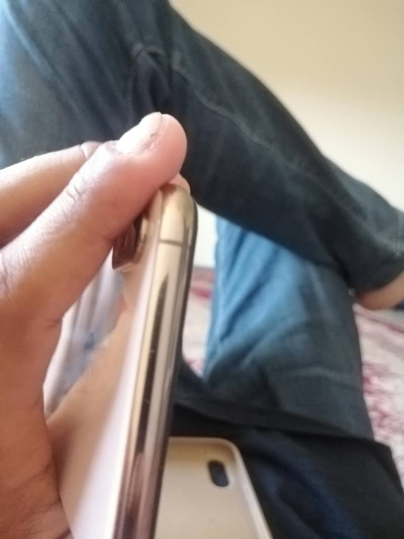 iphone xs max 2