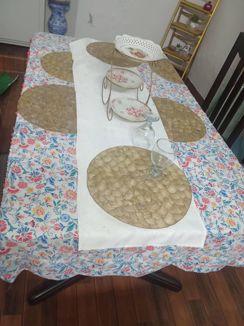 dining table 0