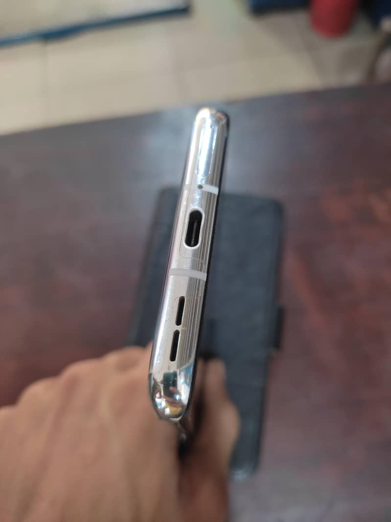 One Plus 9 Pro 1