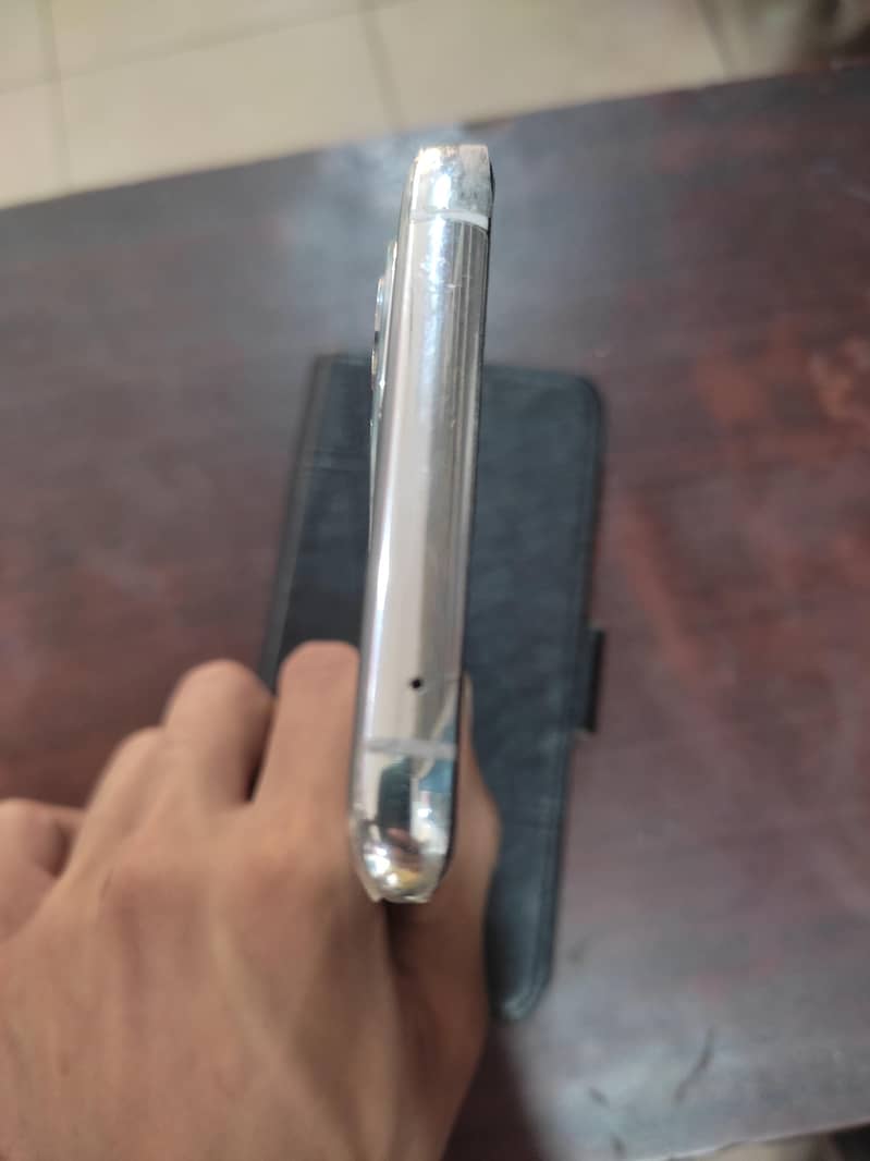 One Plus 9 Pro 3