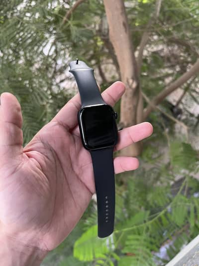 Apple Watch Series 7 45MM Nike Edition Special