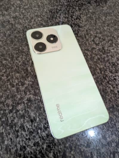 Realme C63